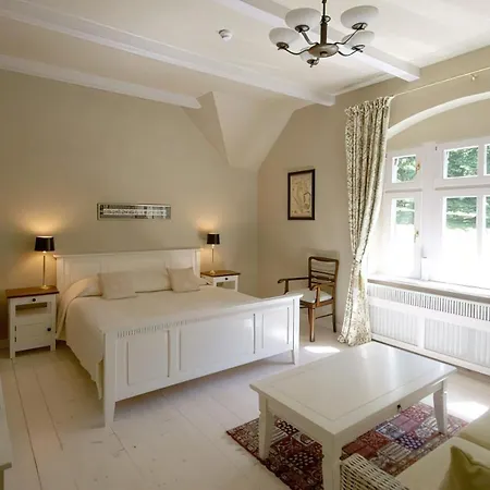 Titina Отель типа 