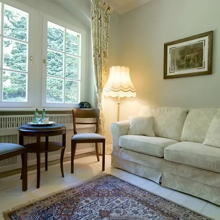 Titina Отель типа 