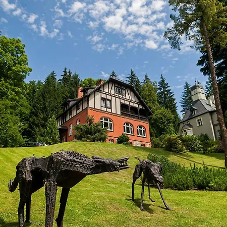 Titina Отель типа 