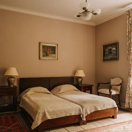 Titina Bed and Breakfast 3*