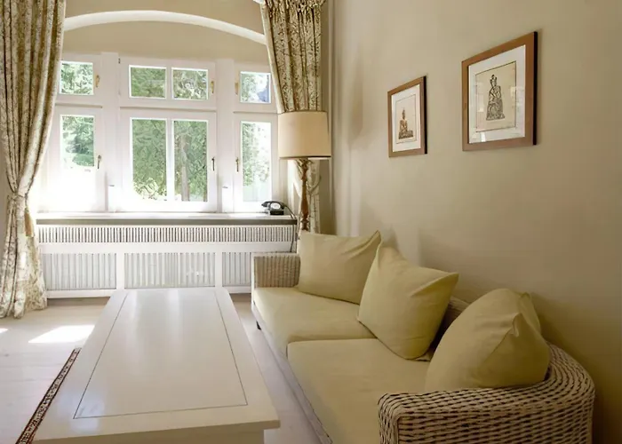 Titina Bed and Breakfast 3*